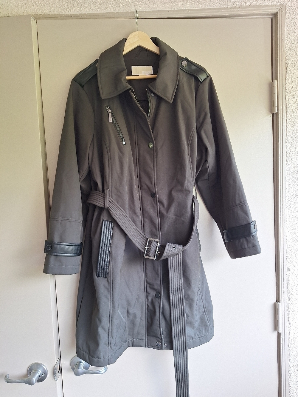 Michael Kors Belted Trench Coat Jacket XL Olive Green Faux Leather Trim EUC